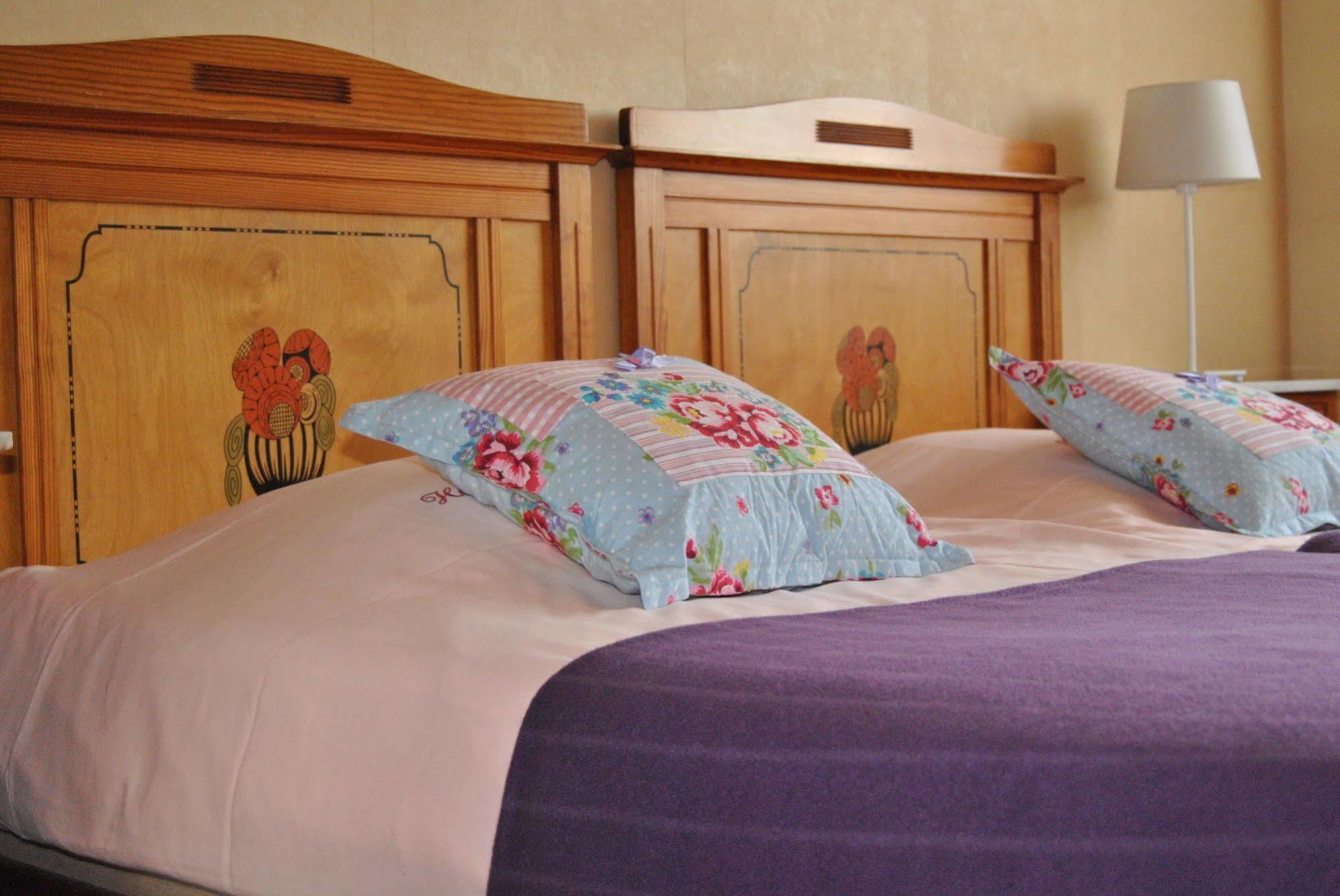 Hotel Georges Wenduine Bagian luar foto