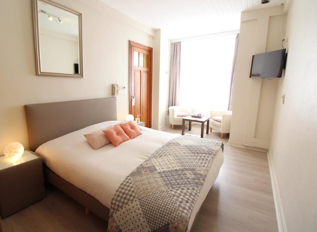 Hotel Georges Wenduine Bagian luar foto
